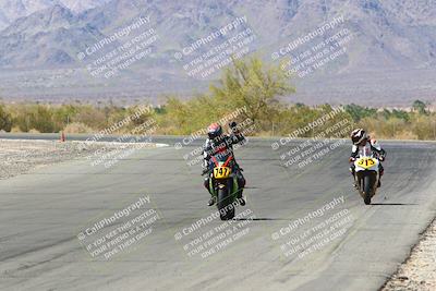 media/Apr-17-2022-CVMA (Sun) [[f474cfa795]]/Race 14 500 Supersport-350 Supersport (Holeshot)/